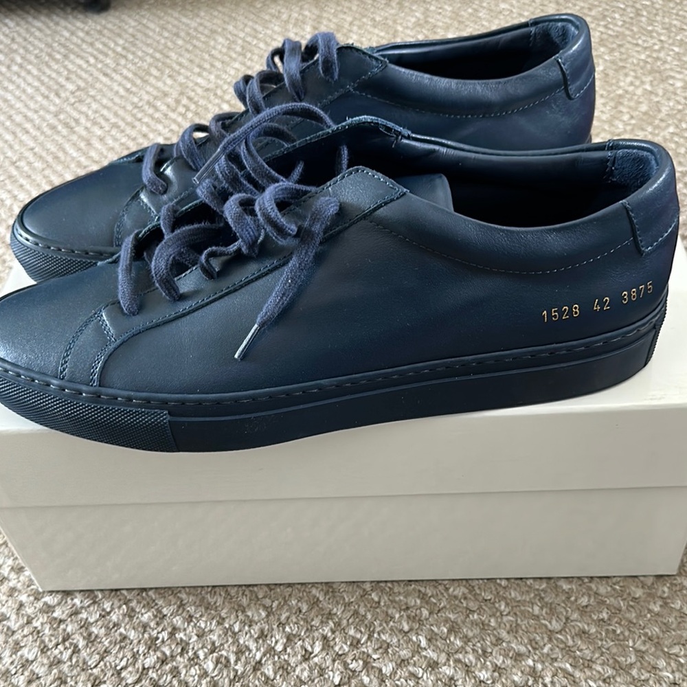 Men's Navy Common Projects Leather Sneakers
